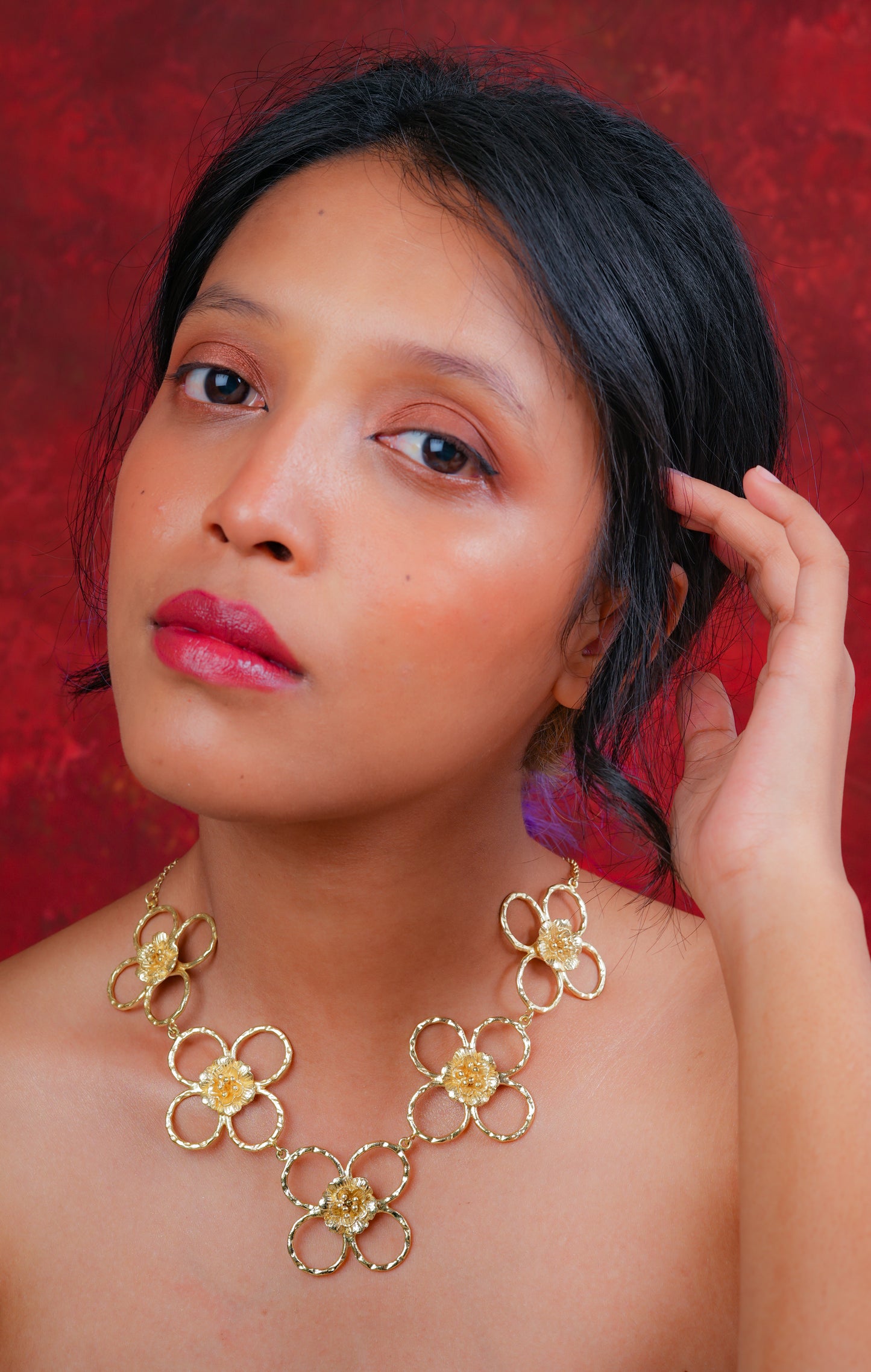 Wreath of Flowers Necklace
