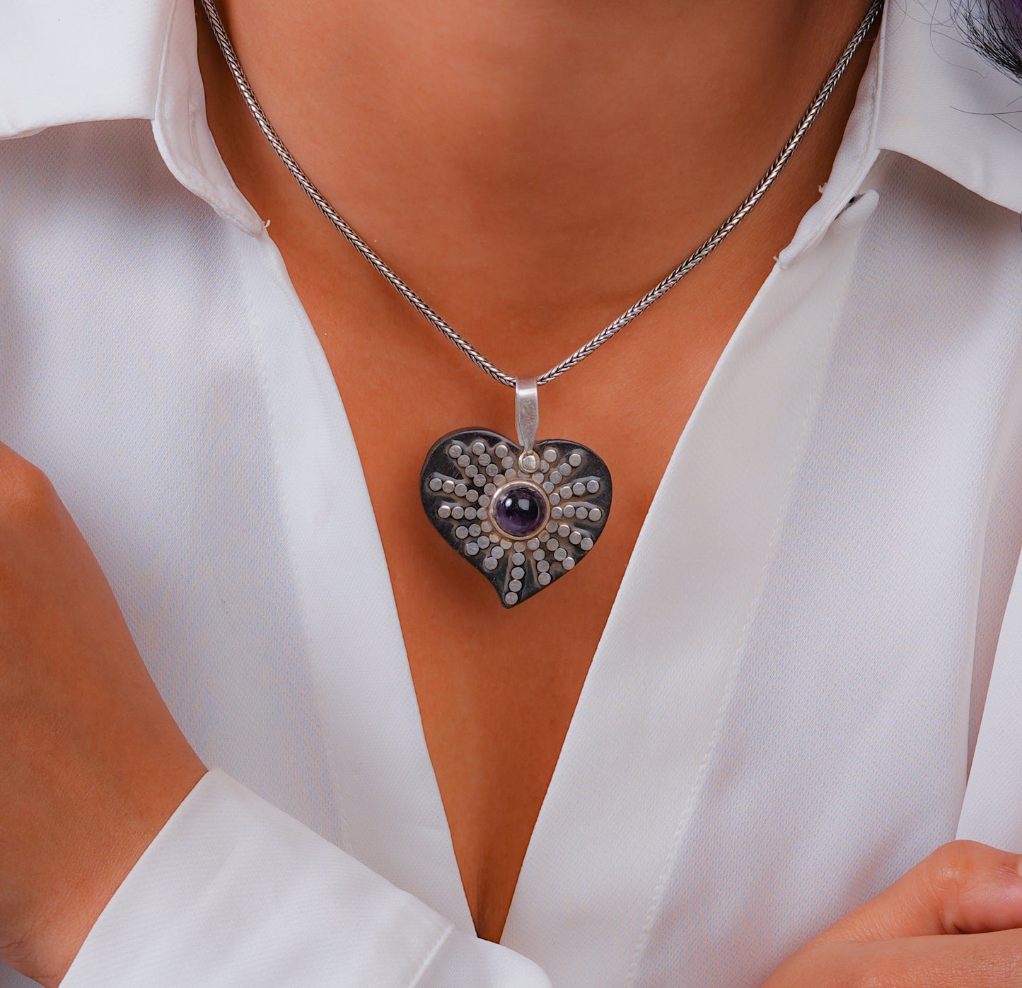 Silver Oak Heart Pendant with Amethyst