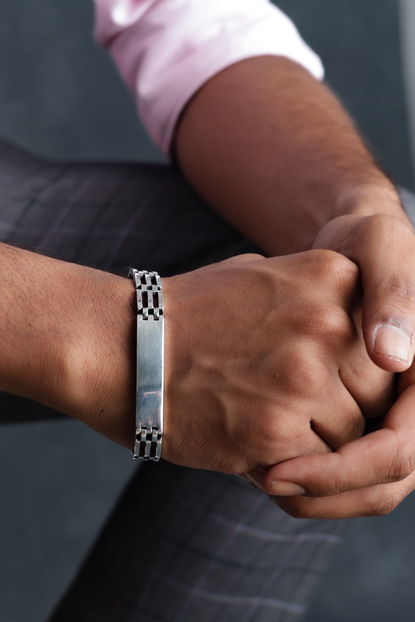 Men Silver Striped Bracelet