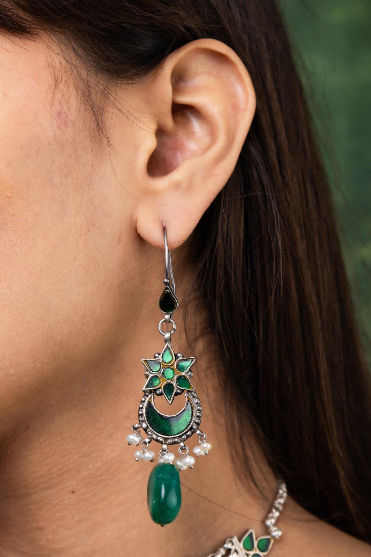 Silver Green Mirrored Choker Set