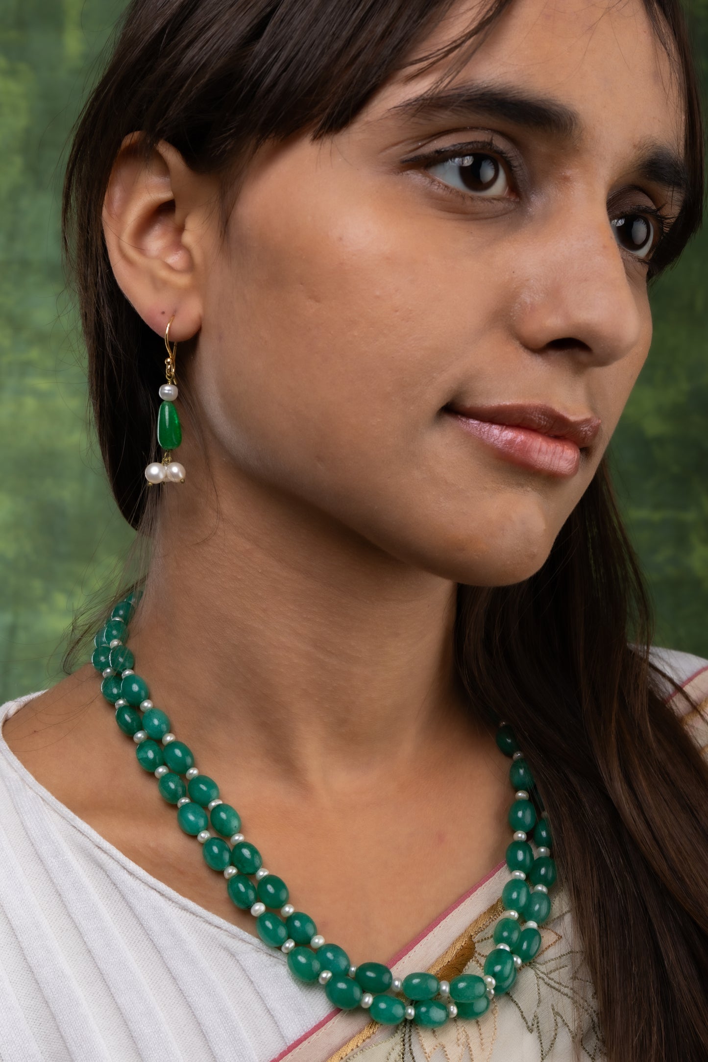 Emerald Green and Pearls Necklace Set