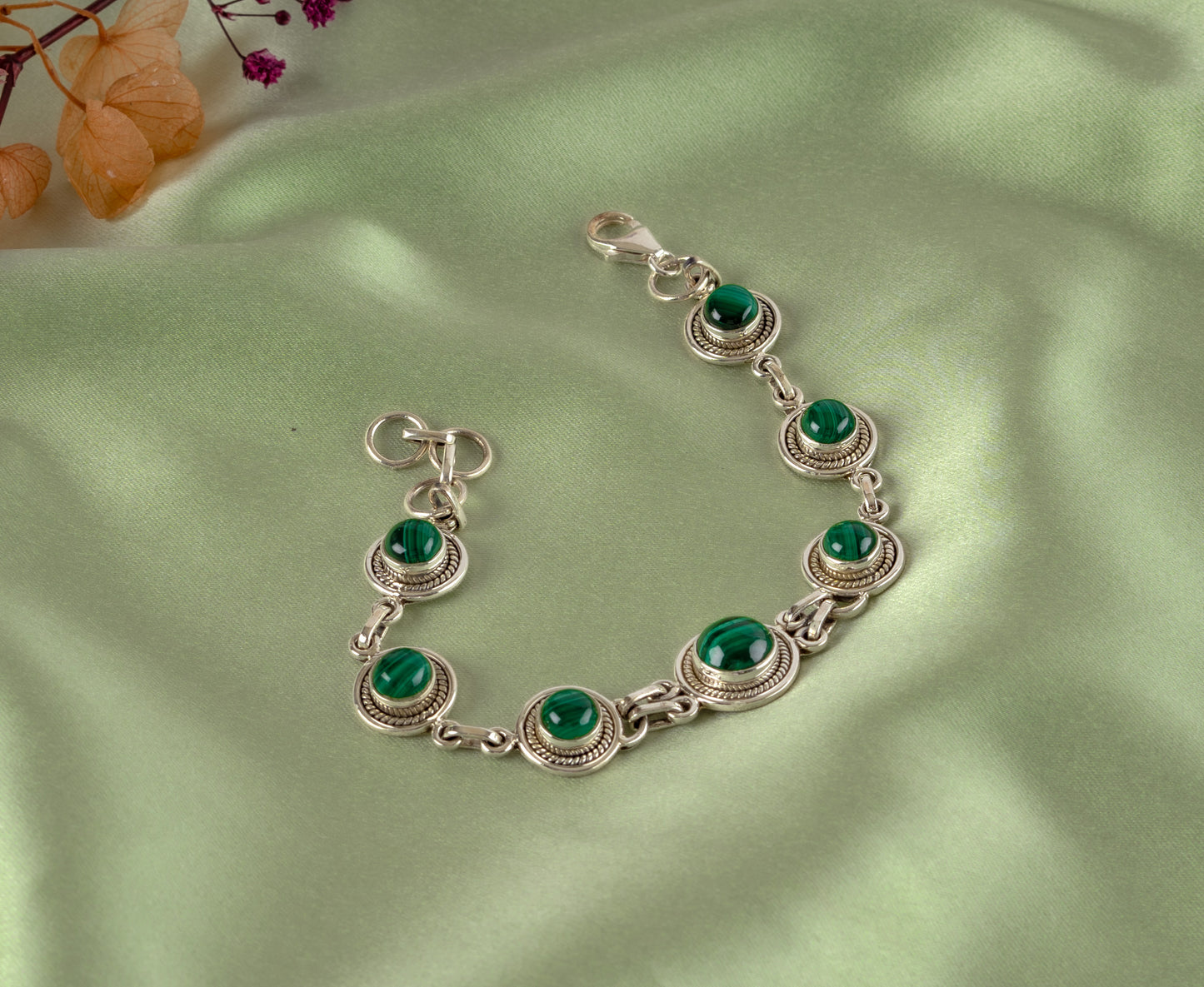 Graduated Malachite Silver Bracelet