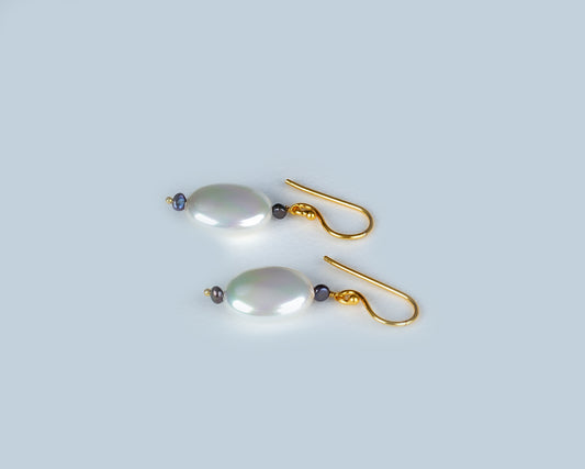 Pearl Oval Earrings