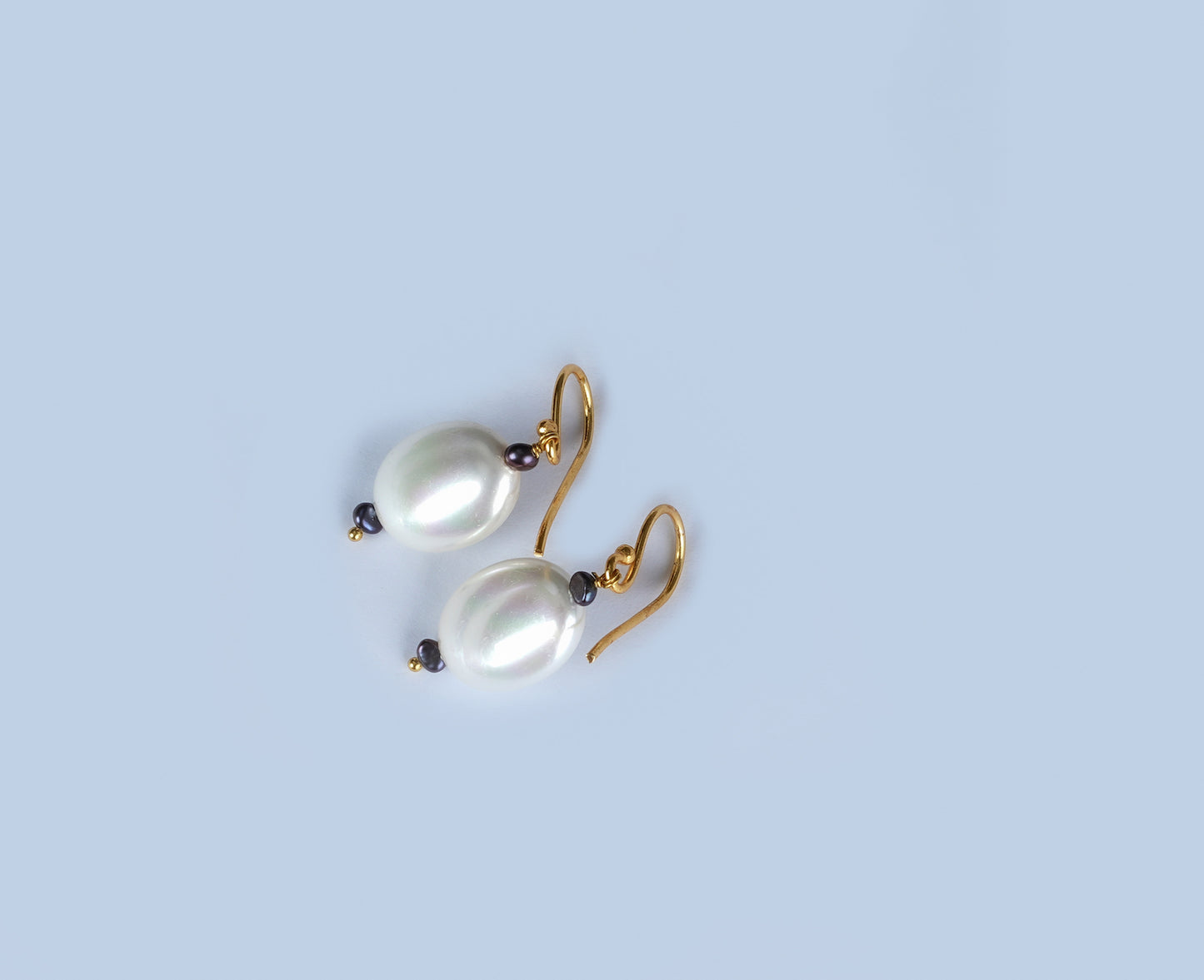 Pearl Oval Earrings