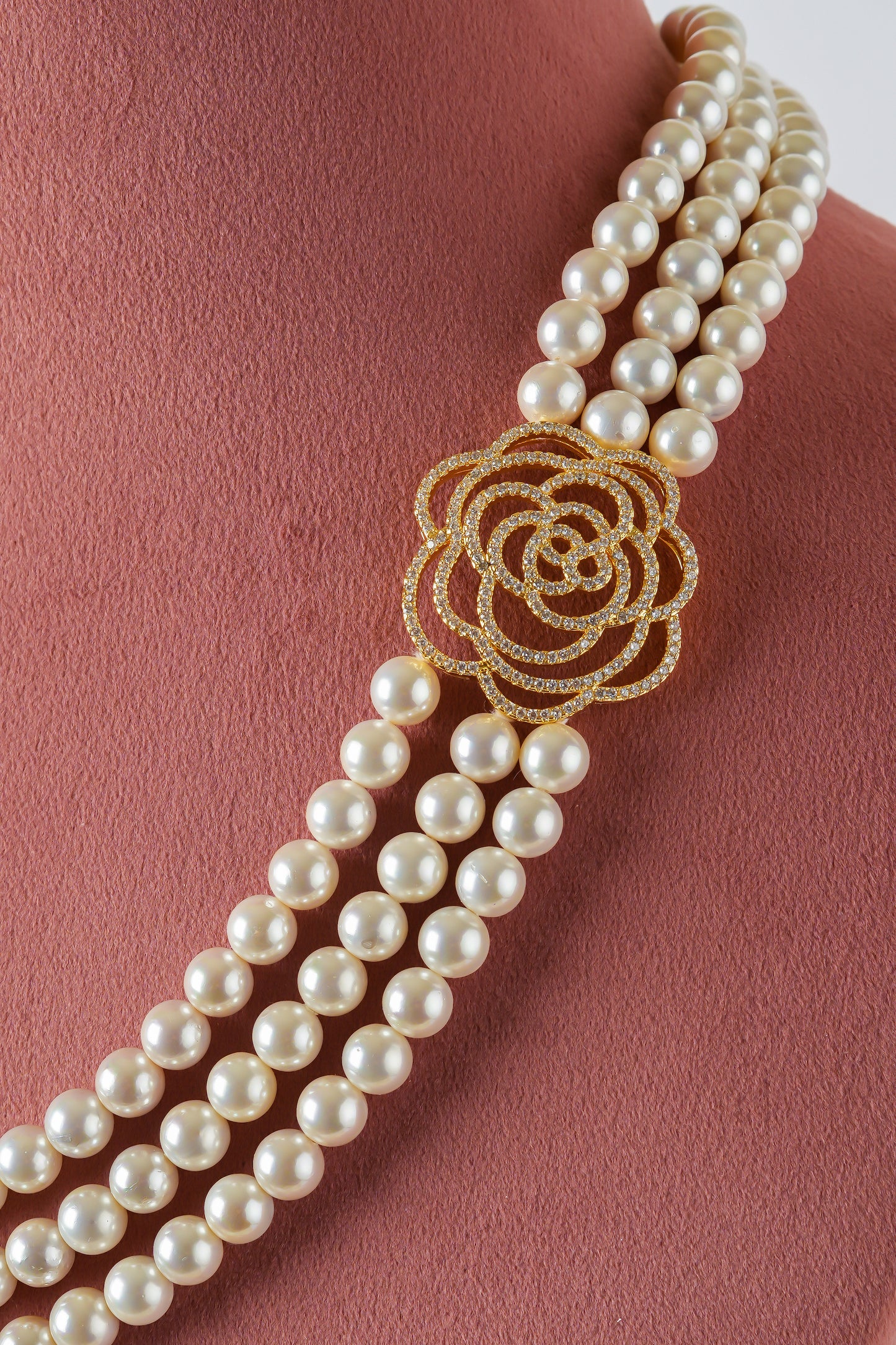 Golden Wild Rose Pearl Necklace