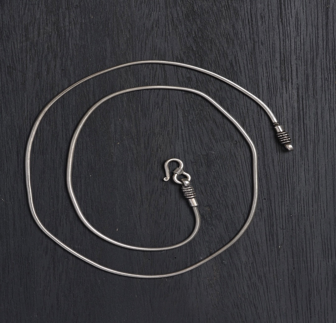 Oxidised Silver Snake Chain(23 Inches)