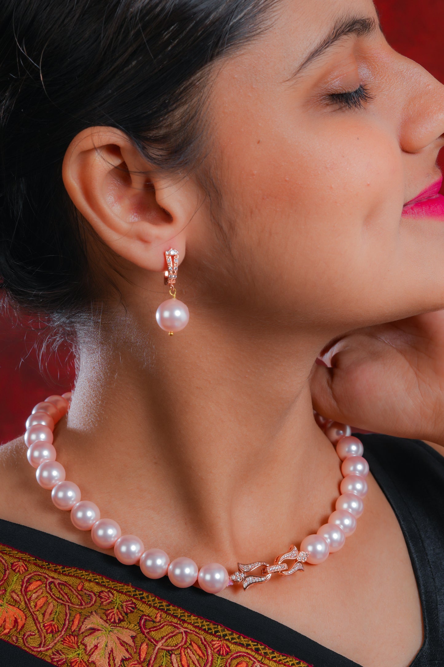 Pink Candy Pearls Necklace