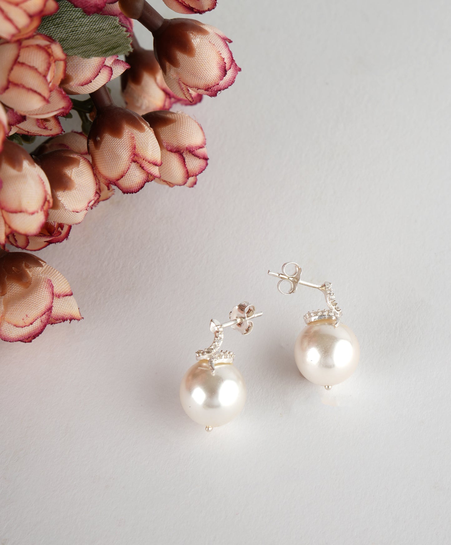 Classique CZ And Pearl Pendant Set (without chain)