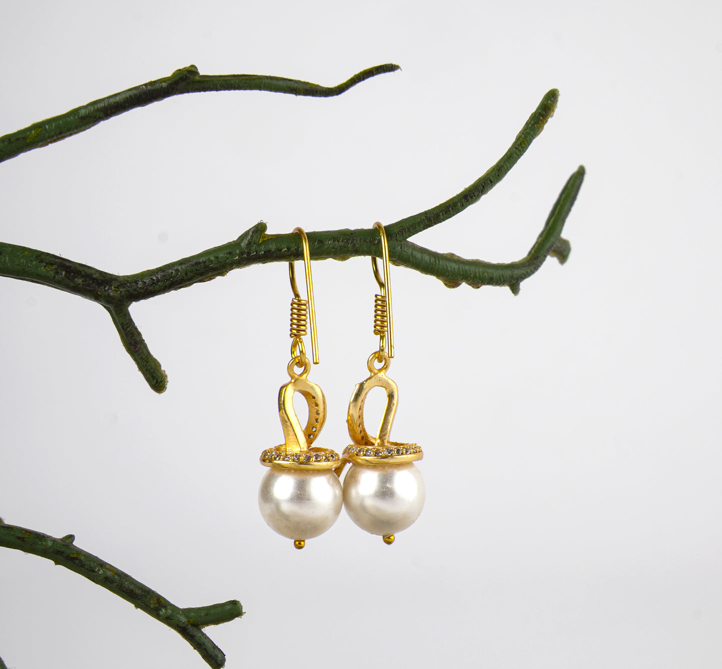 Golden CZ Pearl Set
