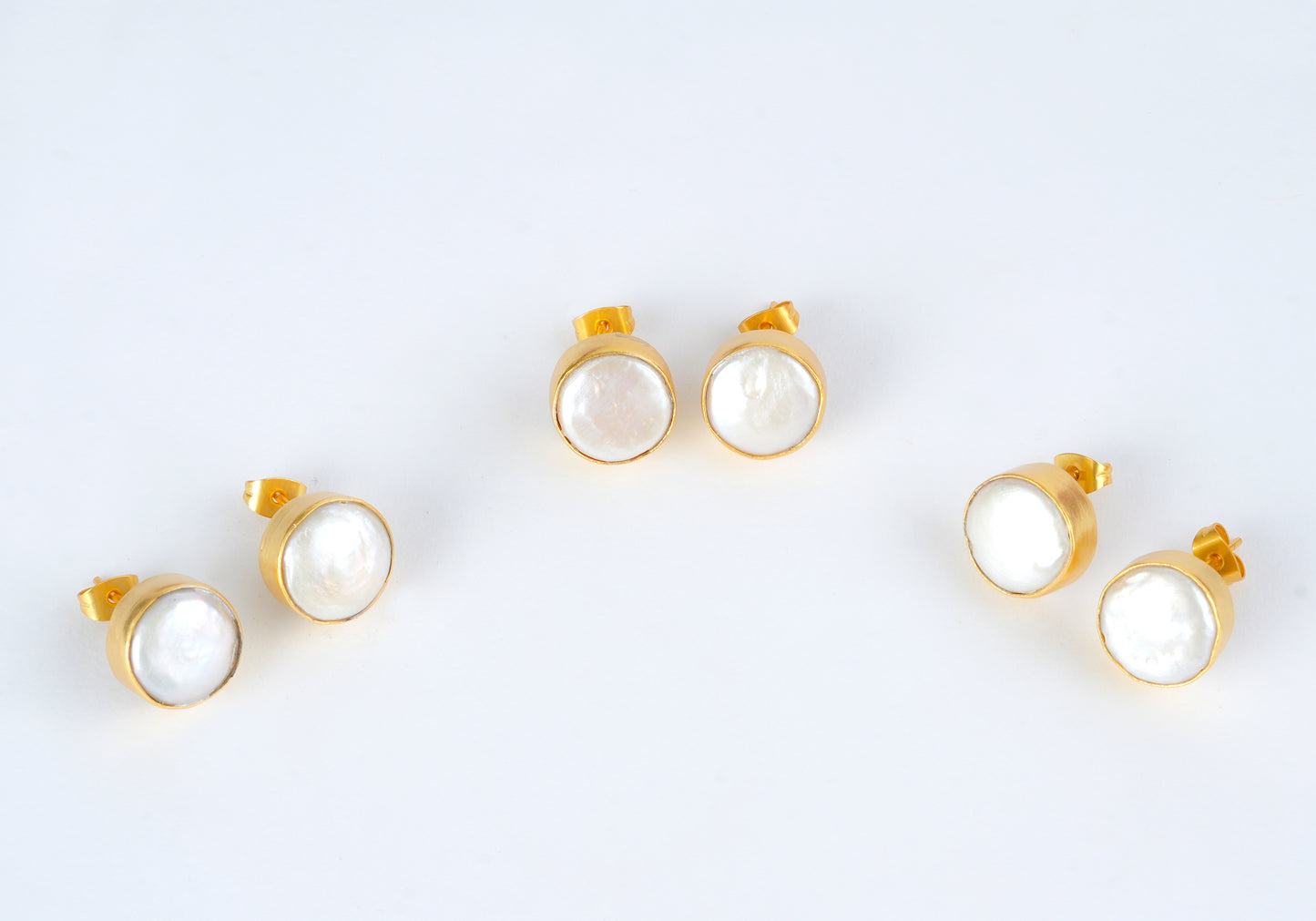 Pearl Button Studs