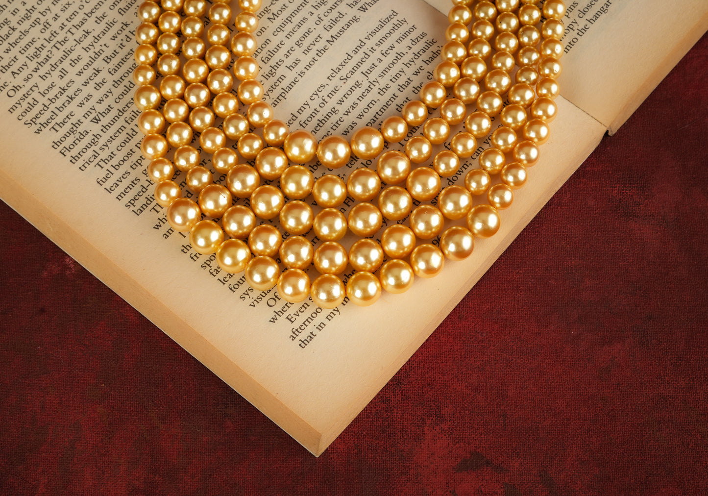 Golden Vibes Pearl Cocktail Necklace