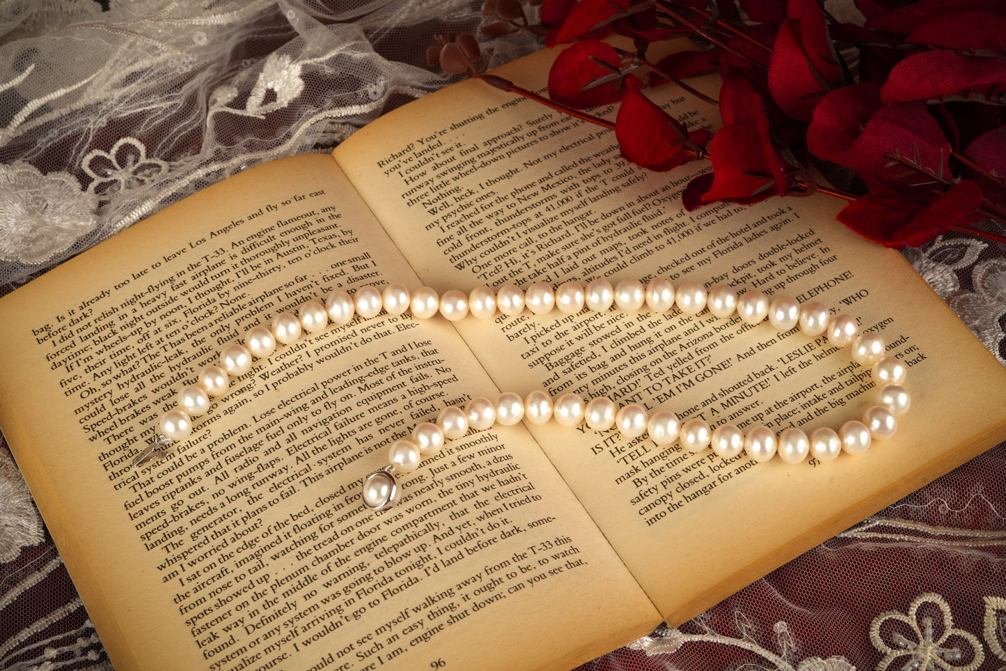 Classic Freshwater Pearls Necklace (10 mm Pearls)