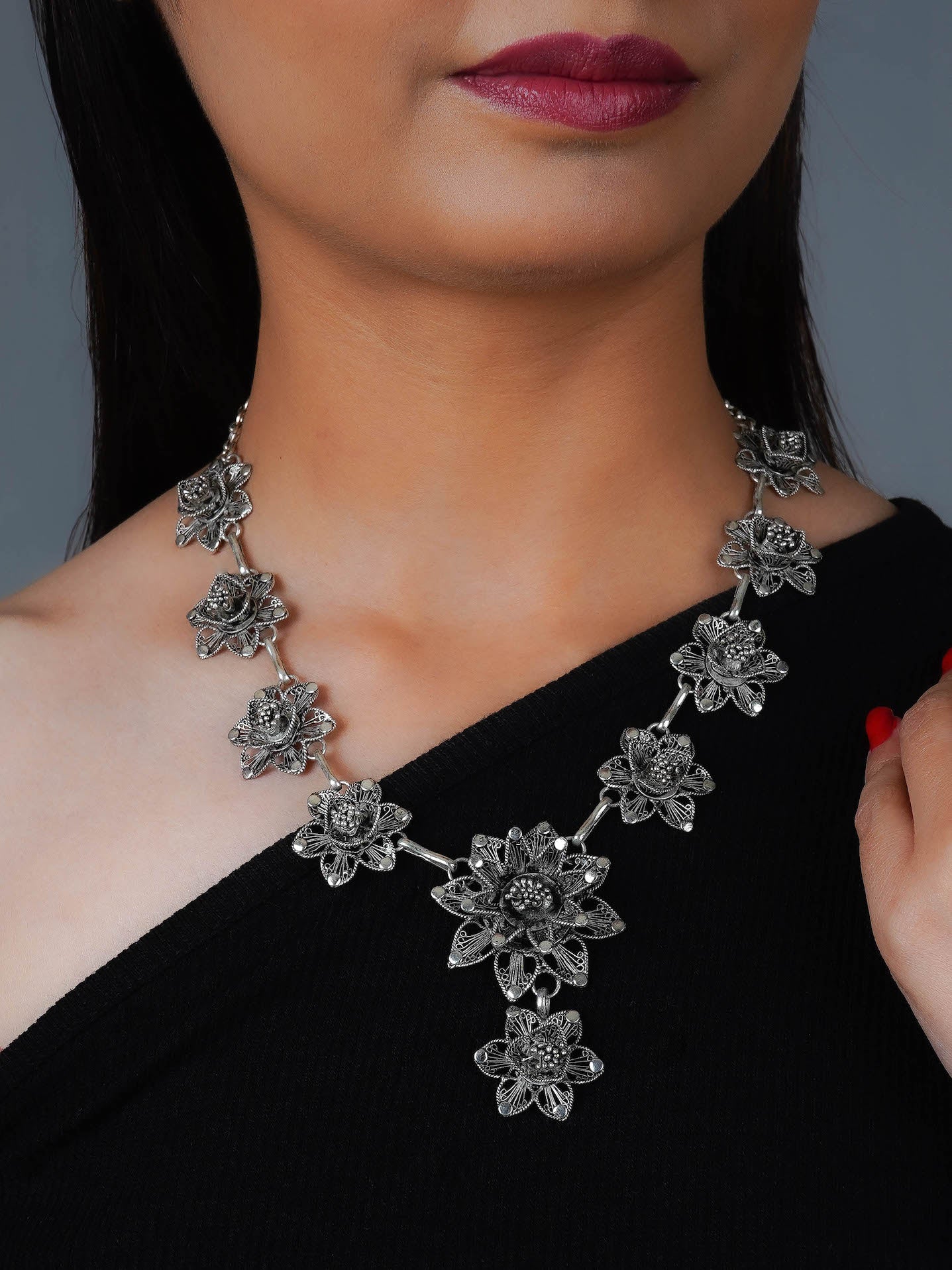 Silver Lotus Filigree Necklace