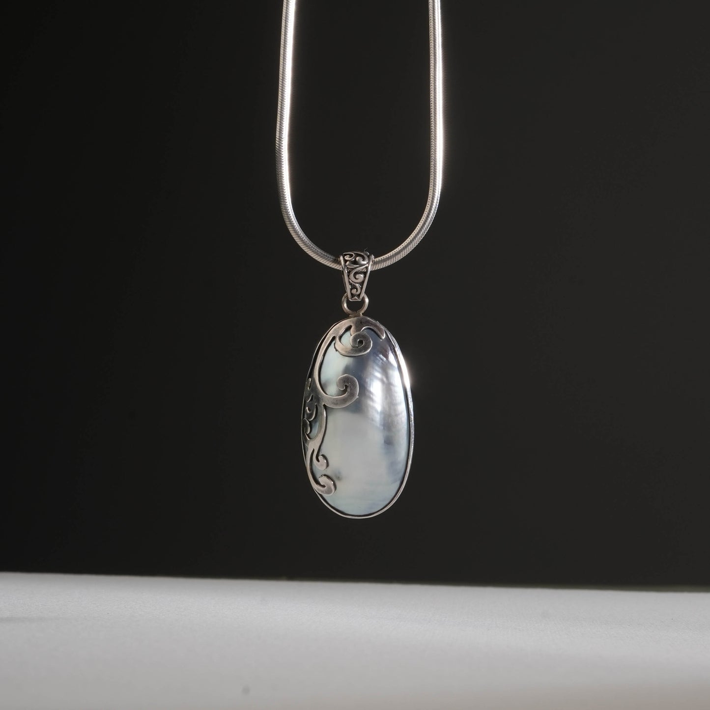 Mother Of Pearl Silver Necklace