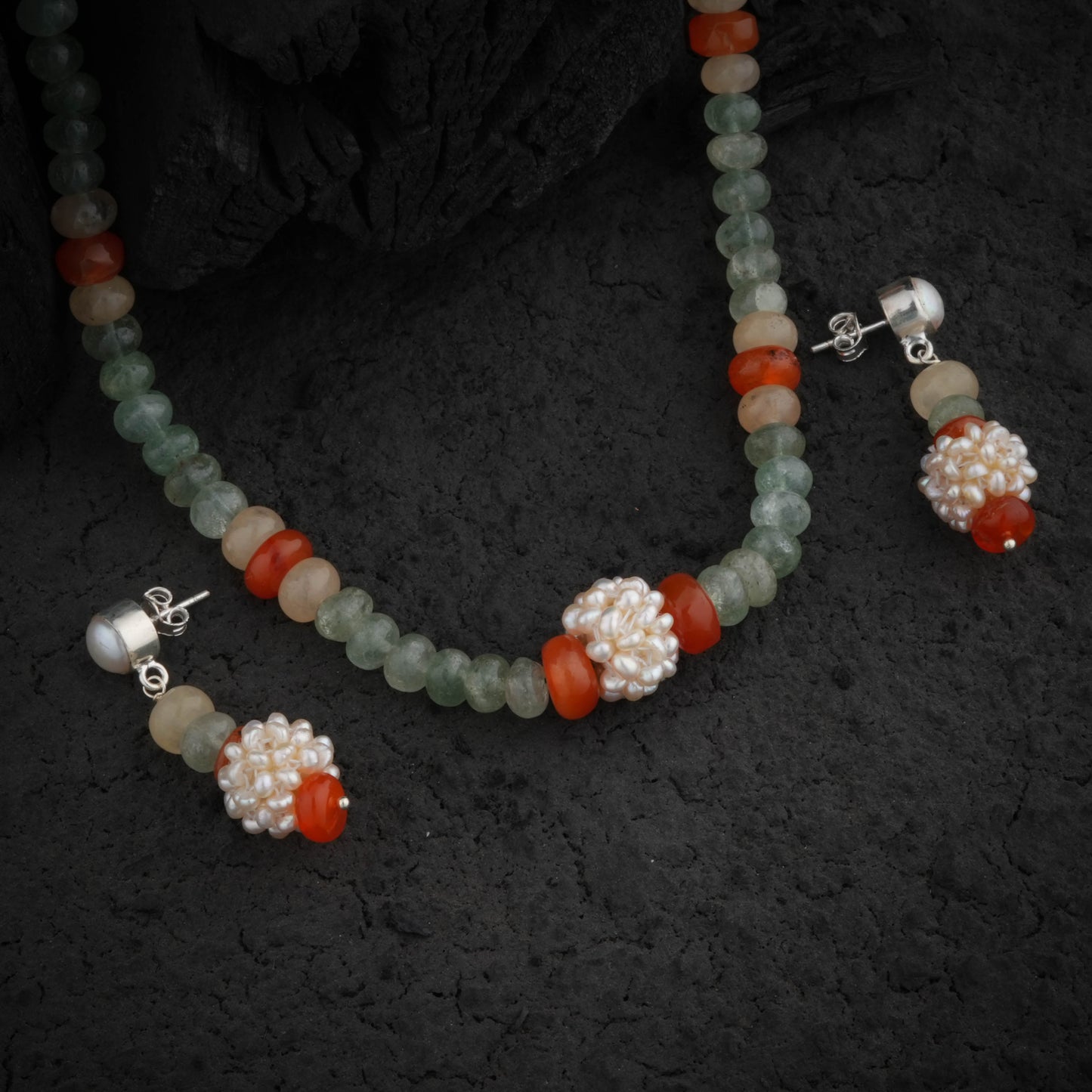 Whispers Of Spring Necklace Set