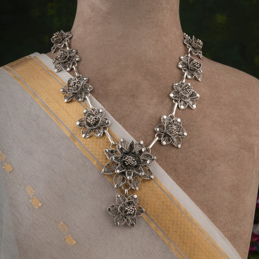 Silver Lotus Filigree Necklace