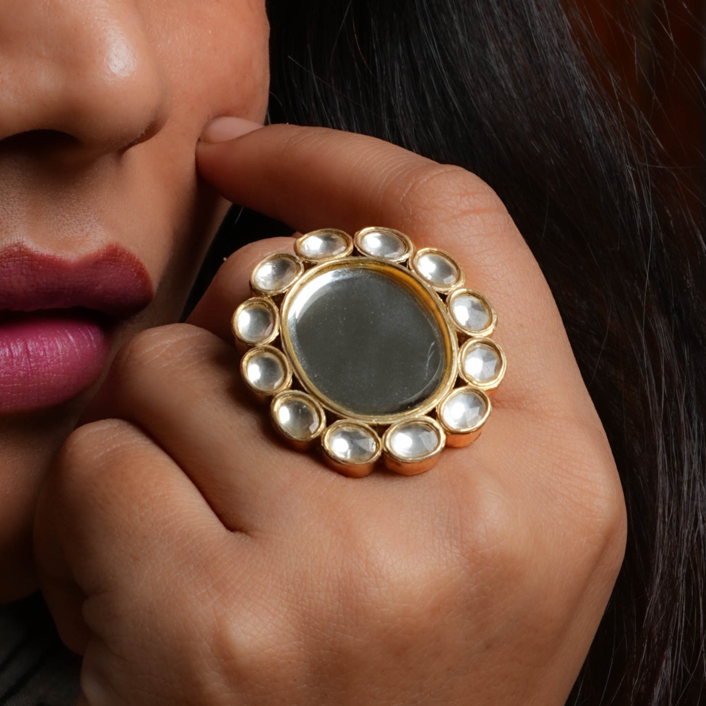 Oval Kundan Arsi Wedding Ring In Silver