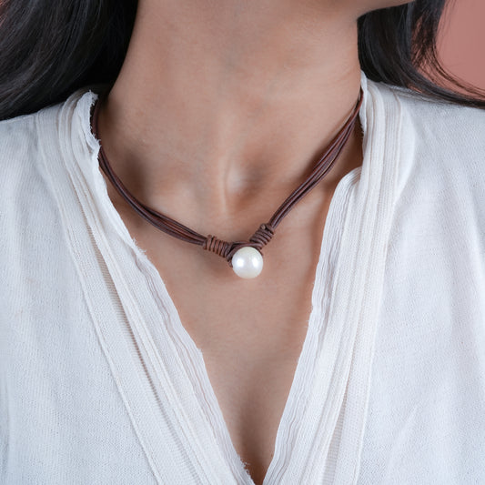 Baroque Pearl Drop Necklace