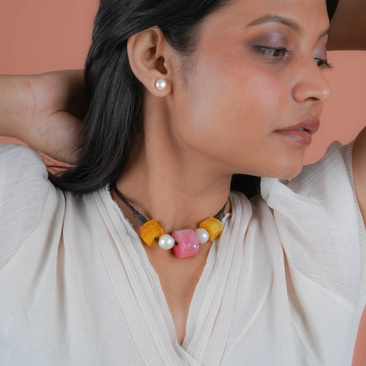 Gypsy Leather Pearl And Agates Necklace