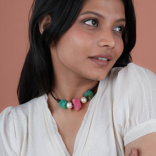 Green Pink Onyx Pearl Leather Necklace