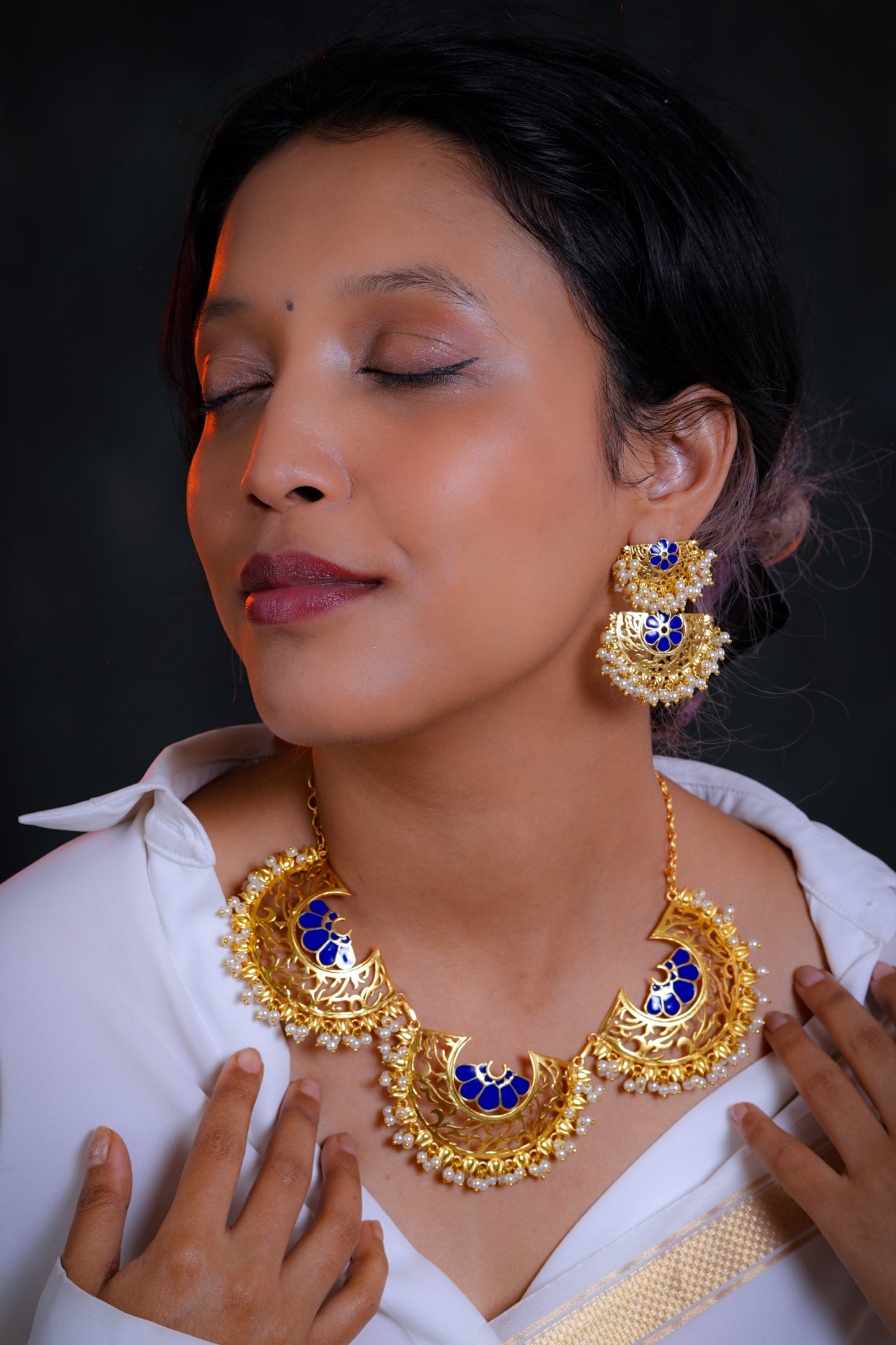 Maharani Necklace with Marigold Duet Earrings
