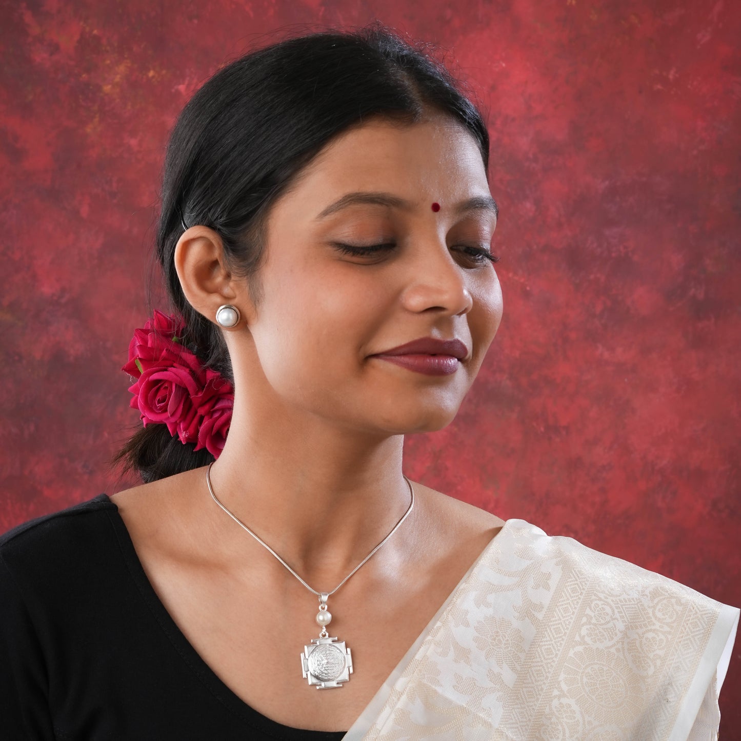 Sri Yantra With Pearl Pendant
