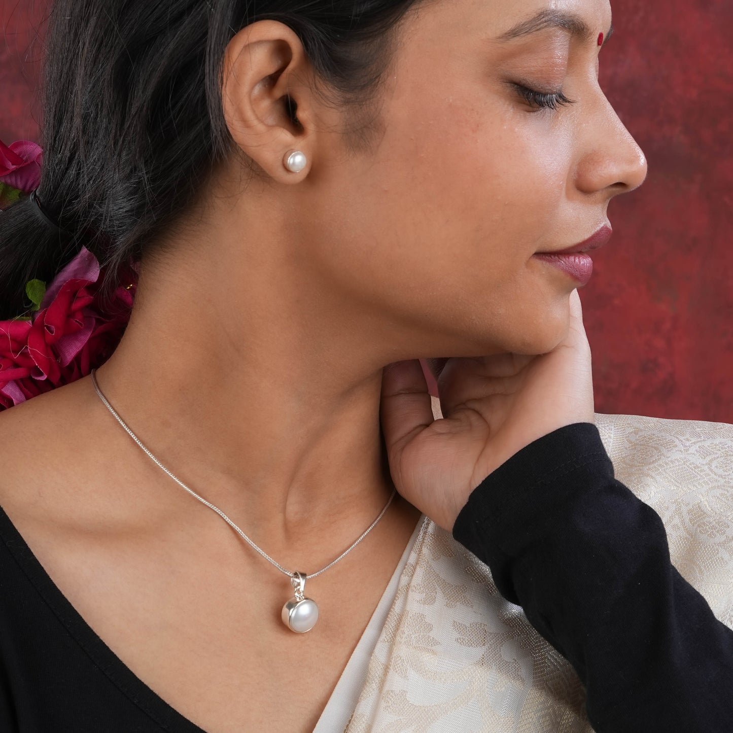 Dreamy Pearl Pendant Set (Without chain)