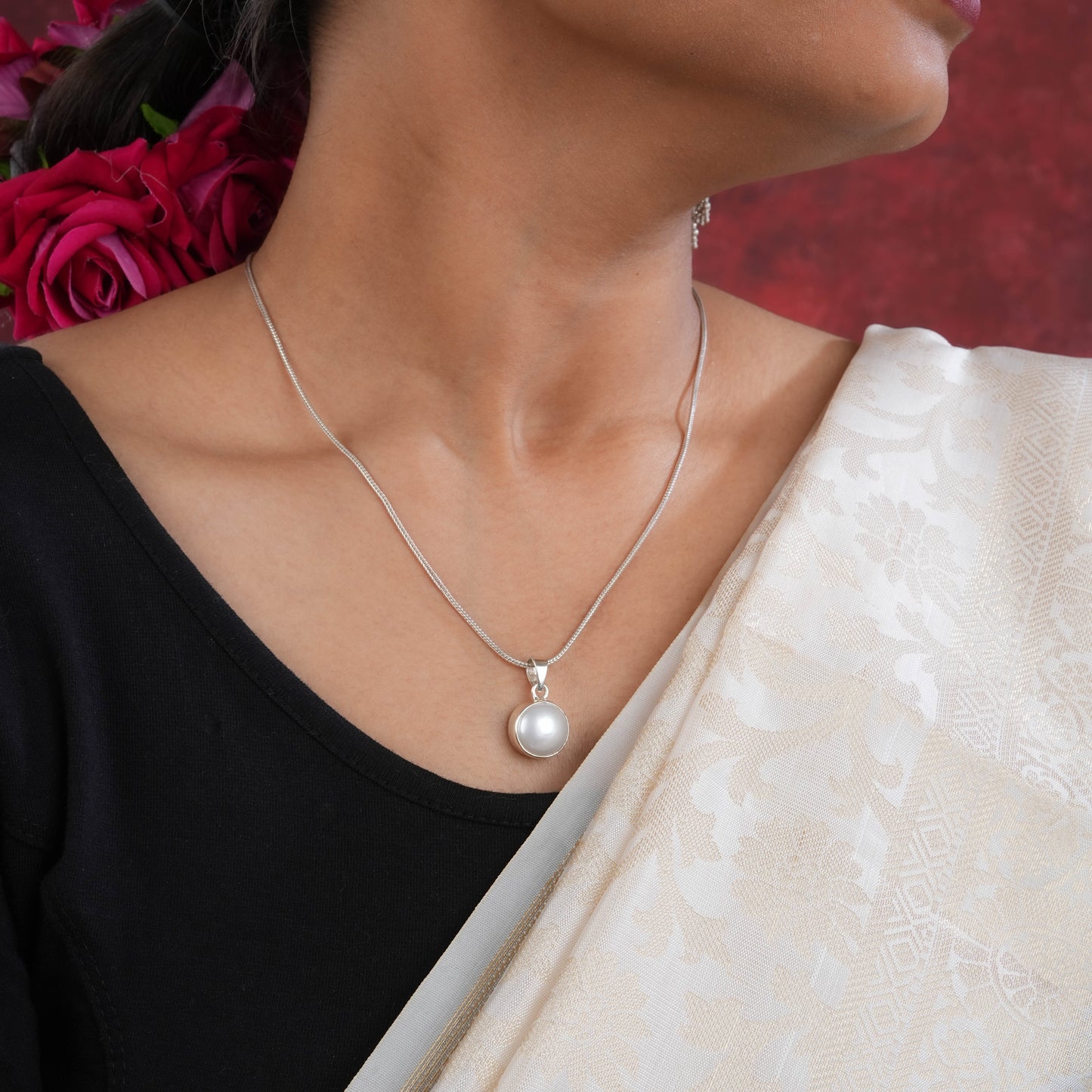 Dreamy Pearl Pendant Set (Without chain)