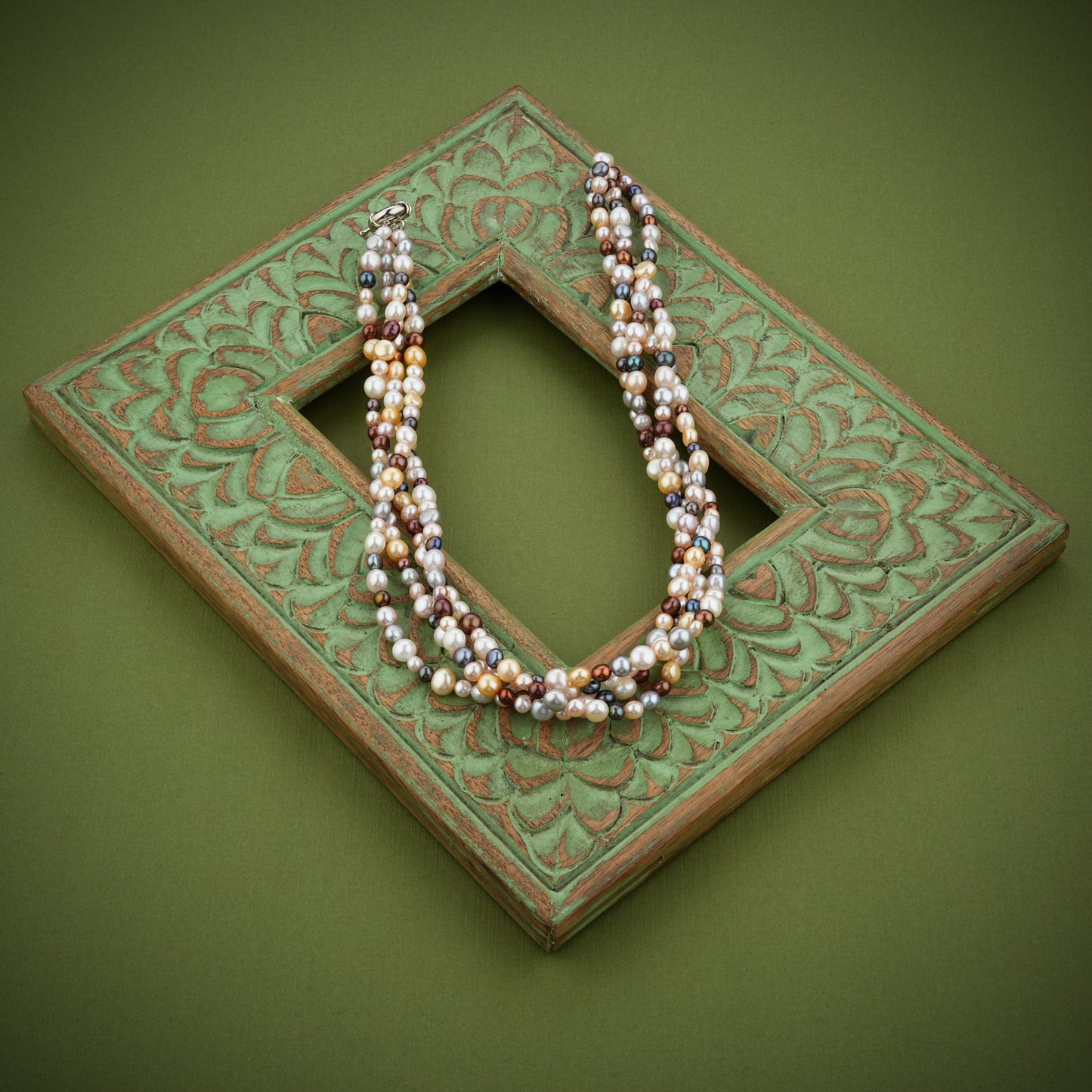 Song of the Sea Woven Pearl Necklace and Earrings Set