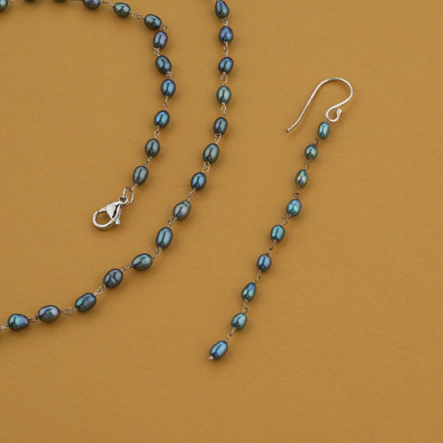 Cloud Grey Pearls Set