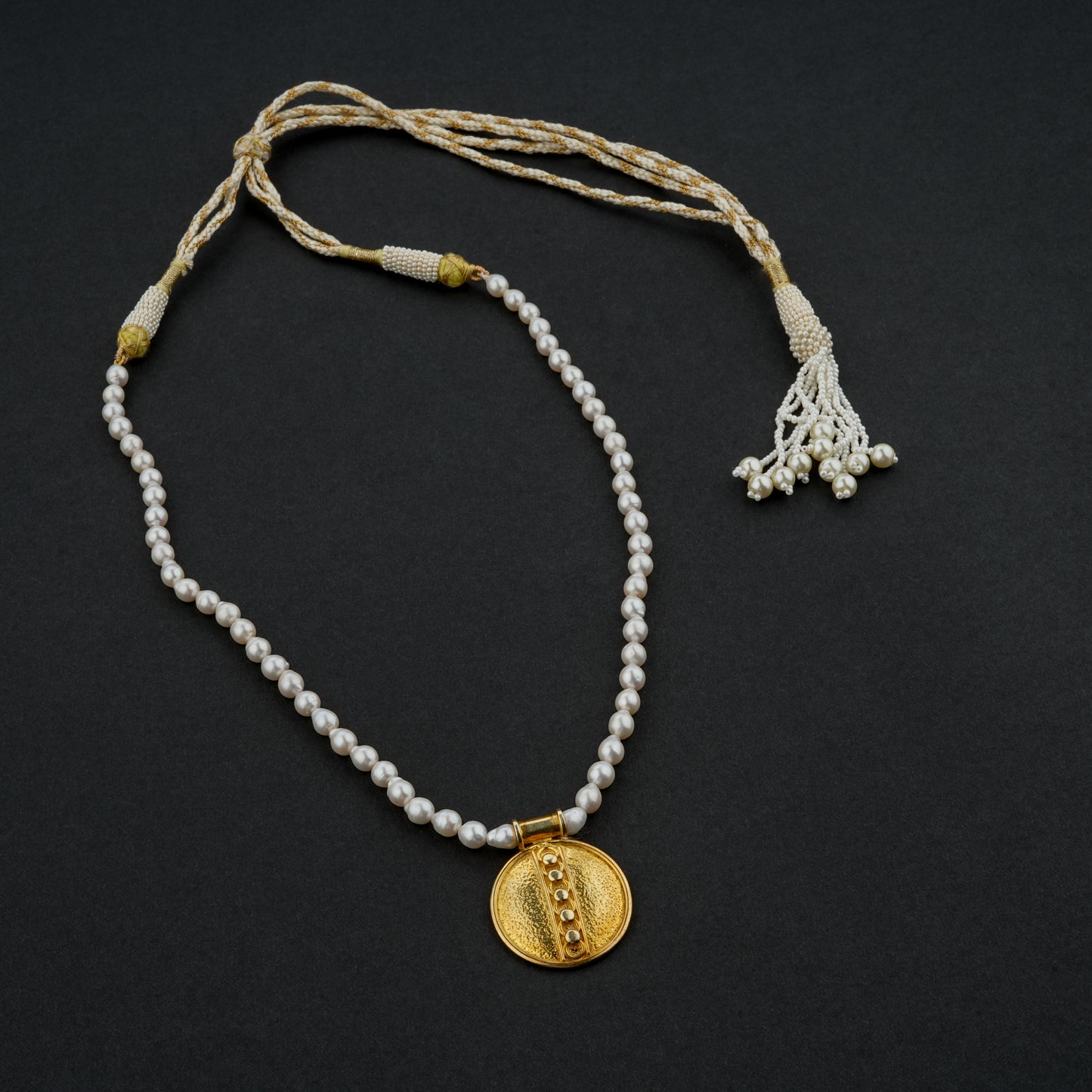 Bindu Silver Pearl Necklace