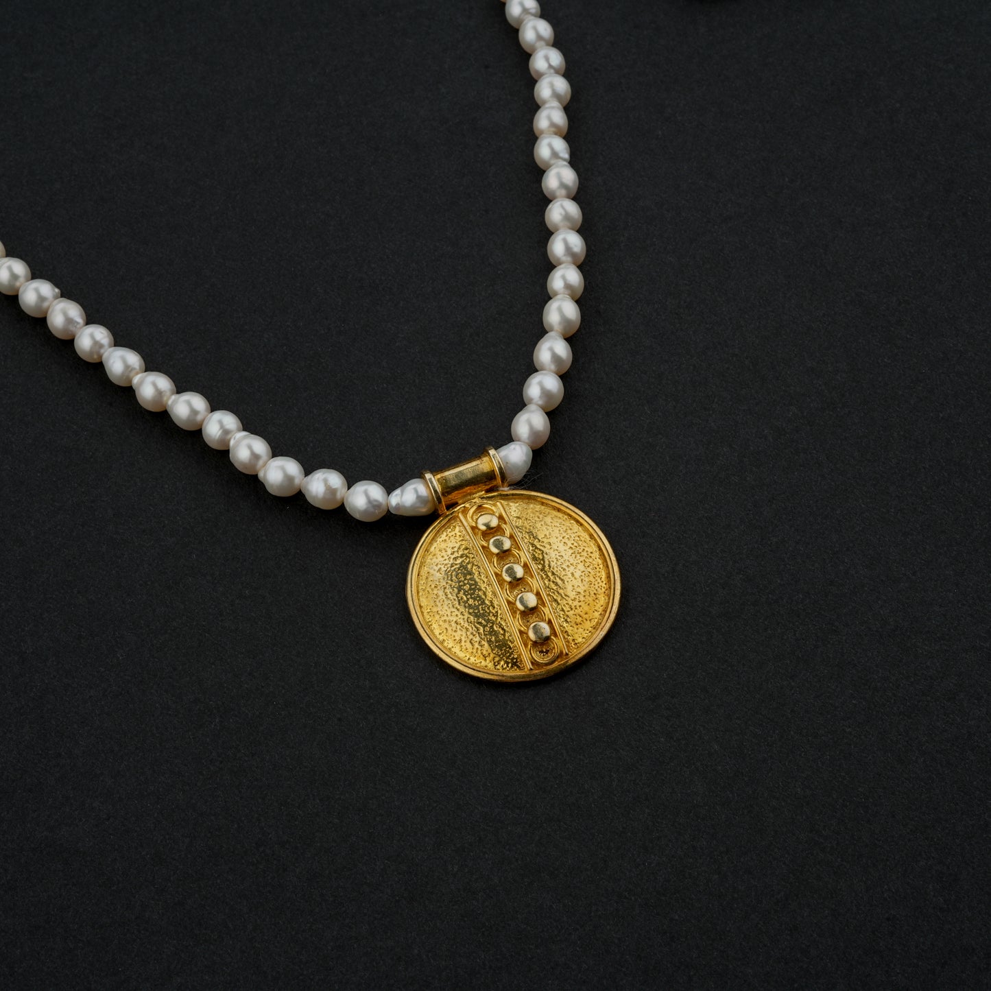 Bindu Silver Pearl Necklace