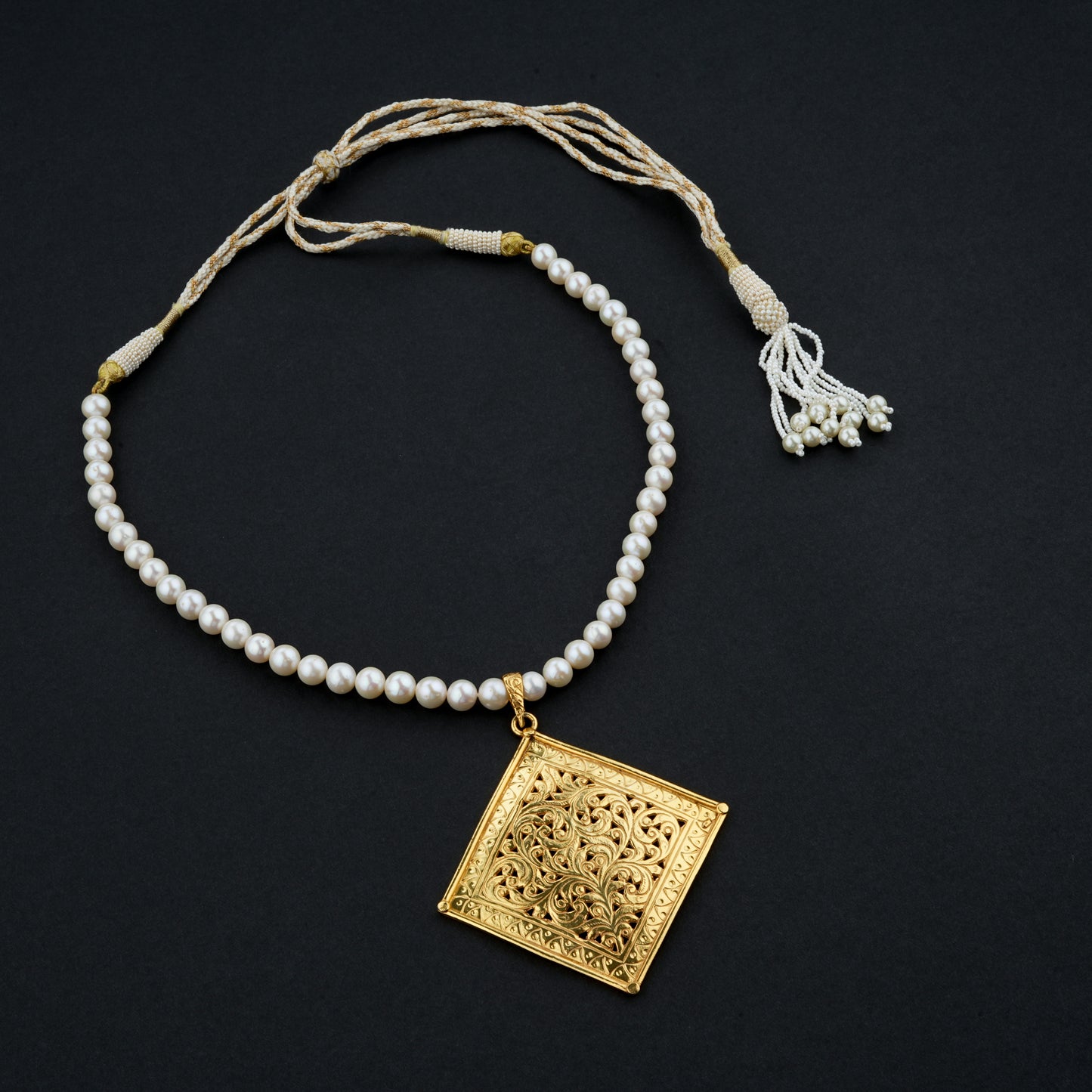 "Chauras" Necklace (Gold Plated Silver)