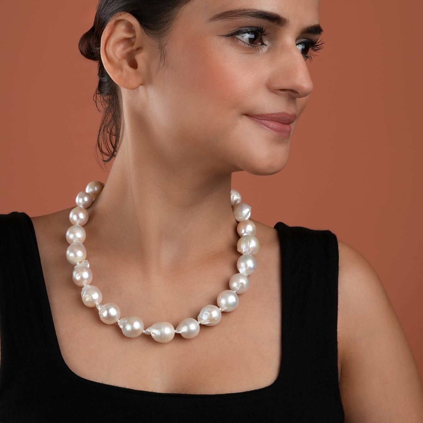 Classic Baroque Pearls Necklace