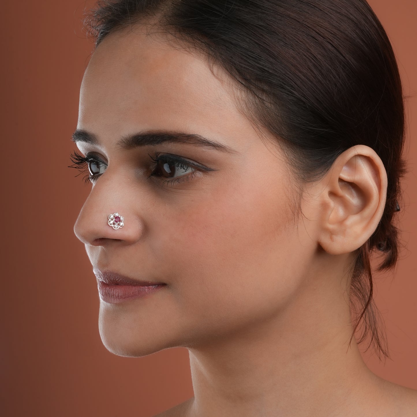 Parijat Silver Nose Pin