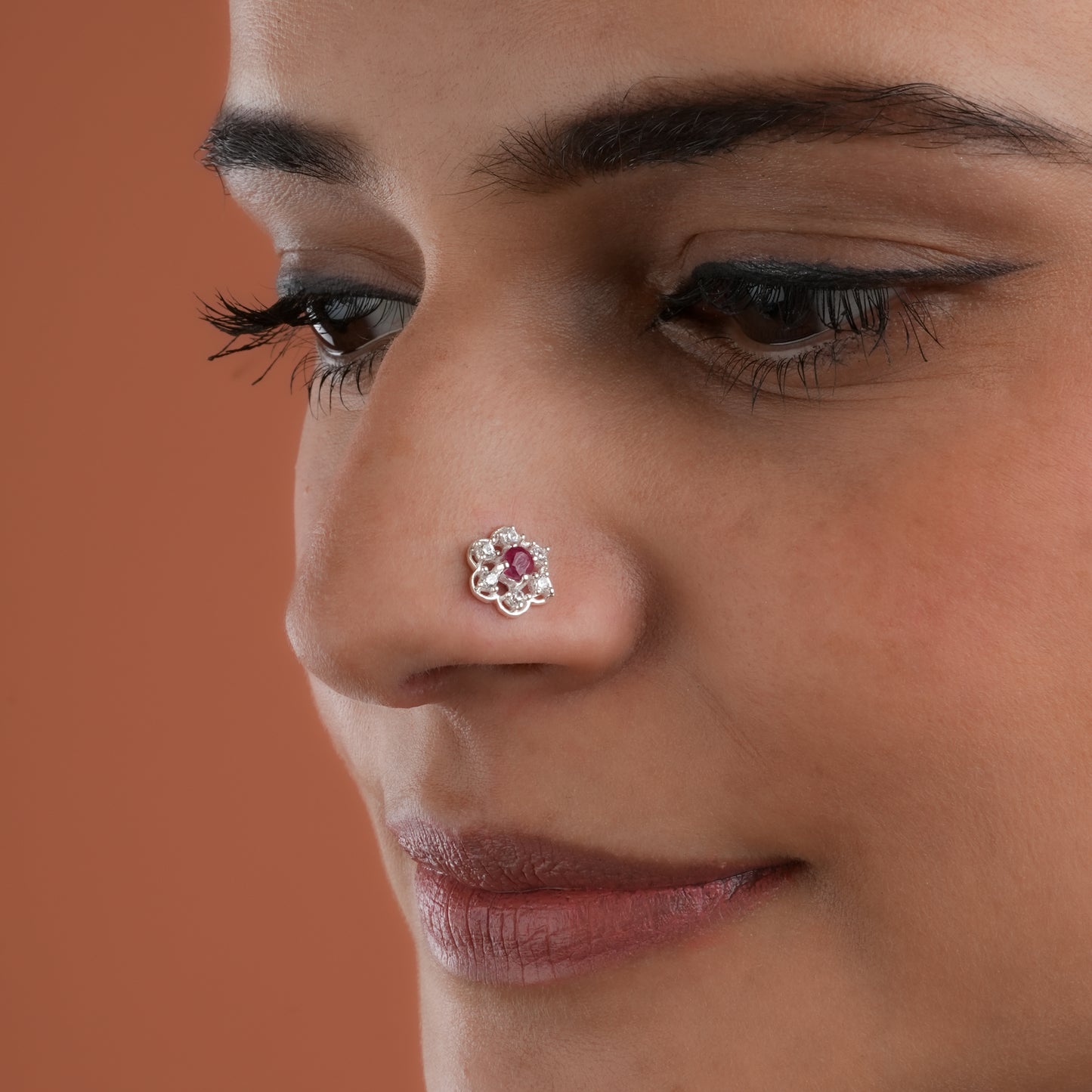 Parijat Silver Nose Pin