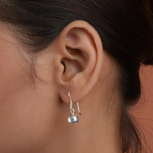 Silver Ball Earrings (6mm)