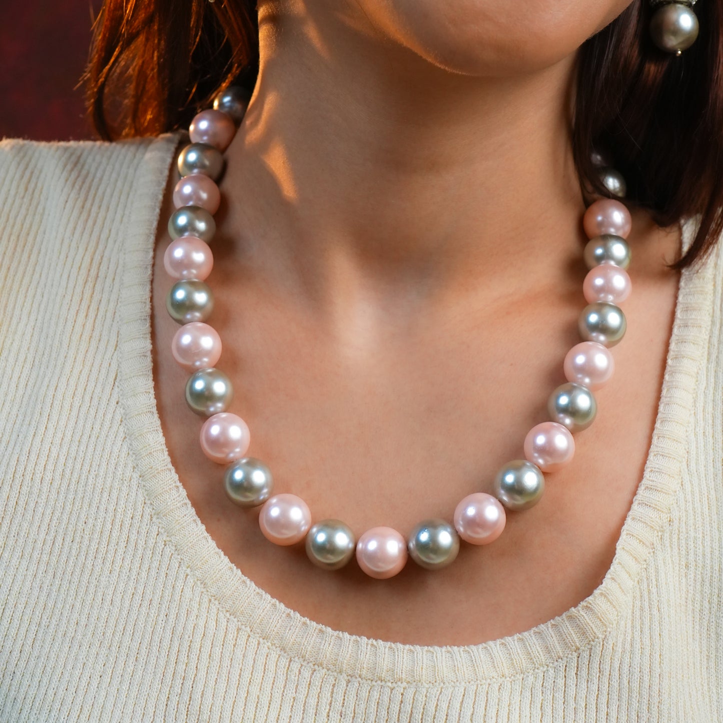 Rosy Smoke Pearls Necklace Set