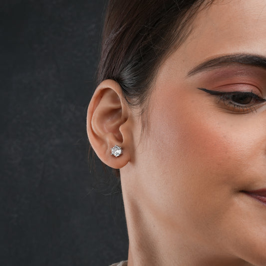 Six Prong classic 925 Silver Studs