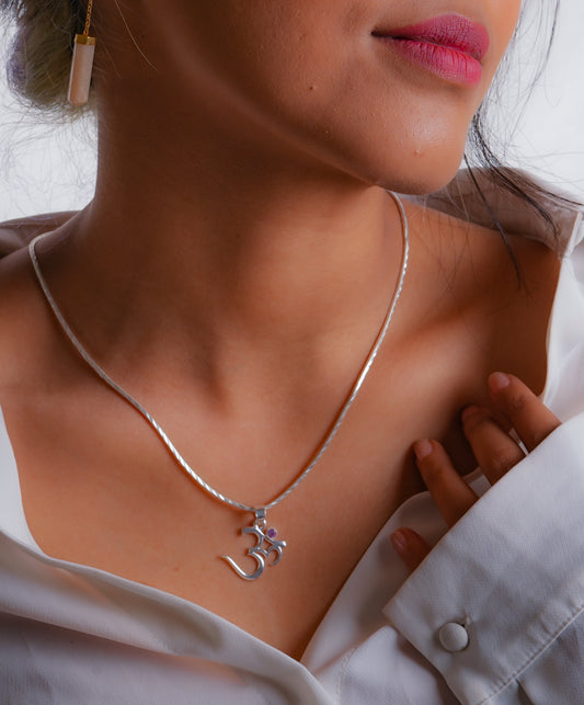 Eternal 'OM' Silver Pendant With Amethyst