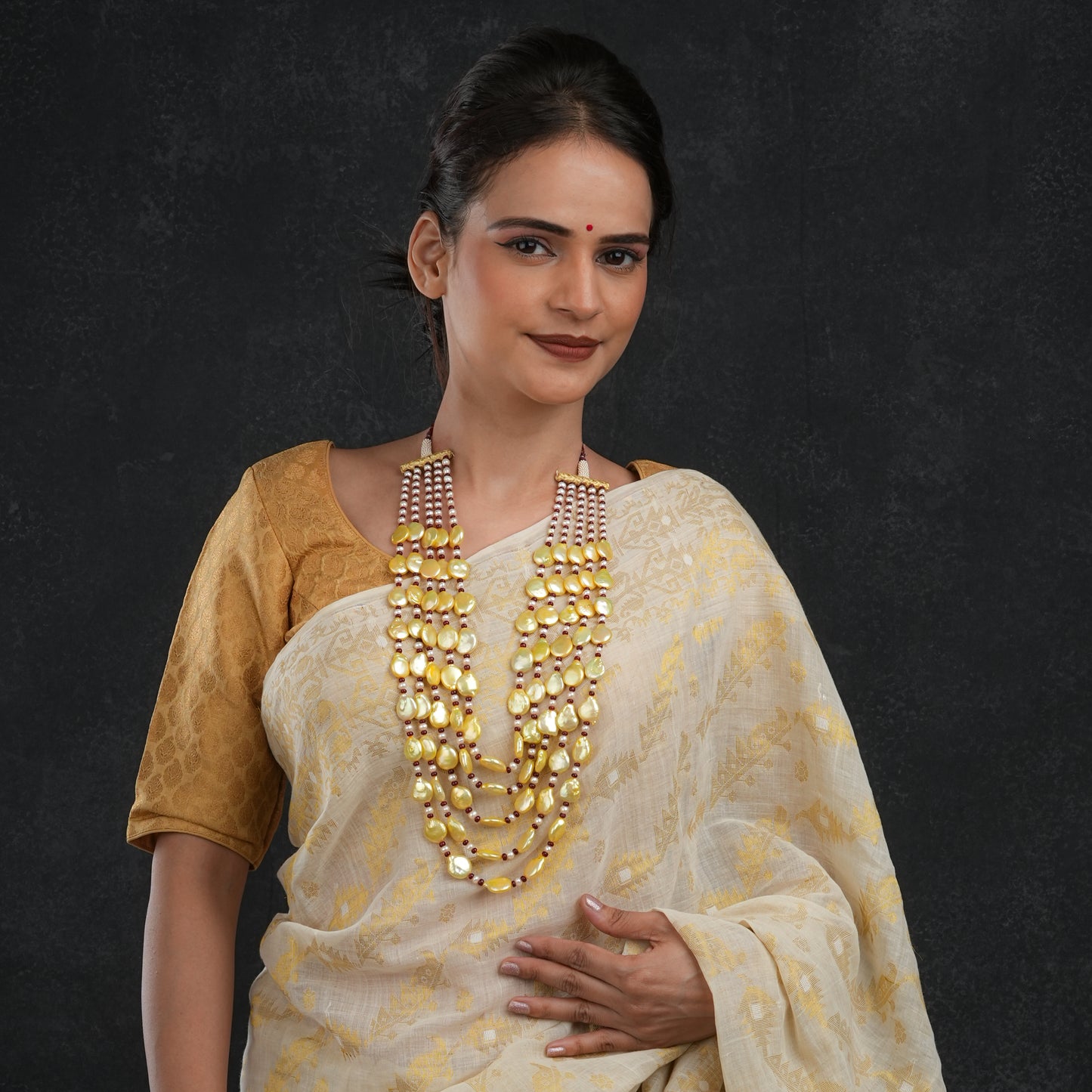 Tinge-of-Gold Pearls Necklace