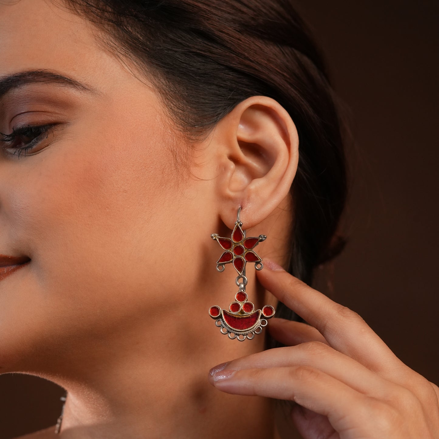Madhu Chandrika Lal Gulab Earrings
