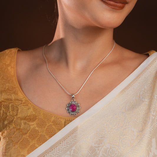 Floral Ruby Pendant Set