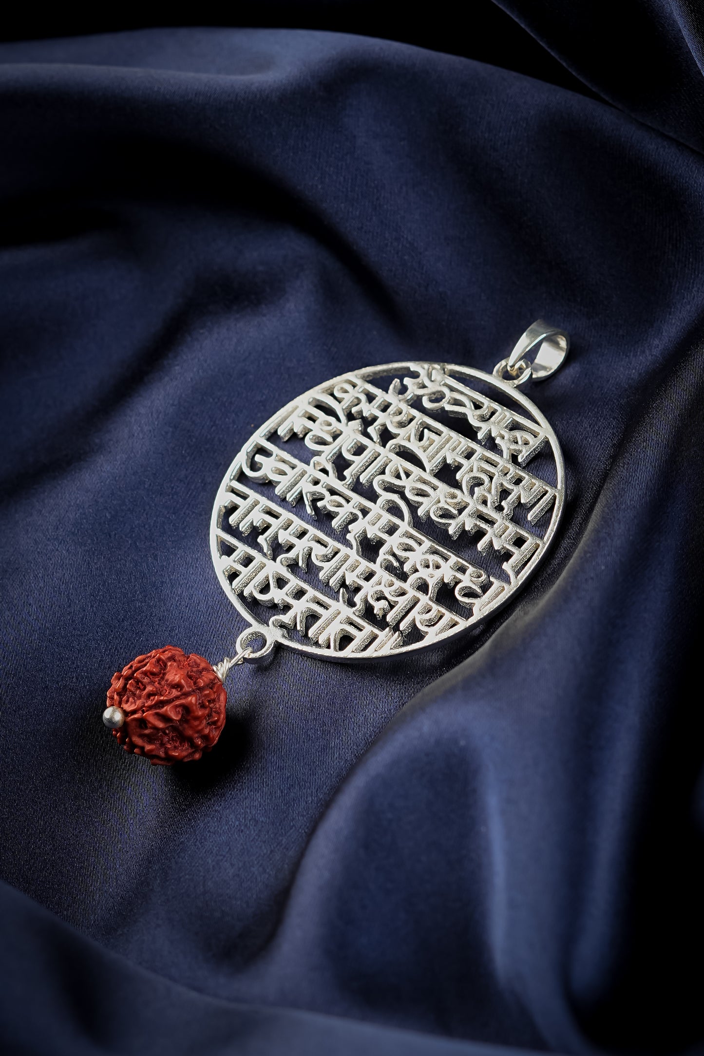 Maha Mritynjaya Shiva Mantra Silver Rudraksha Pendant