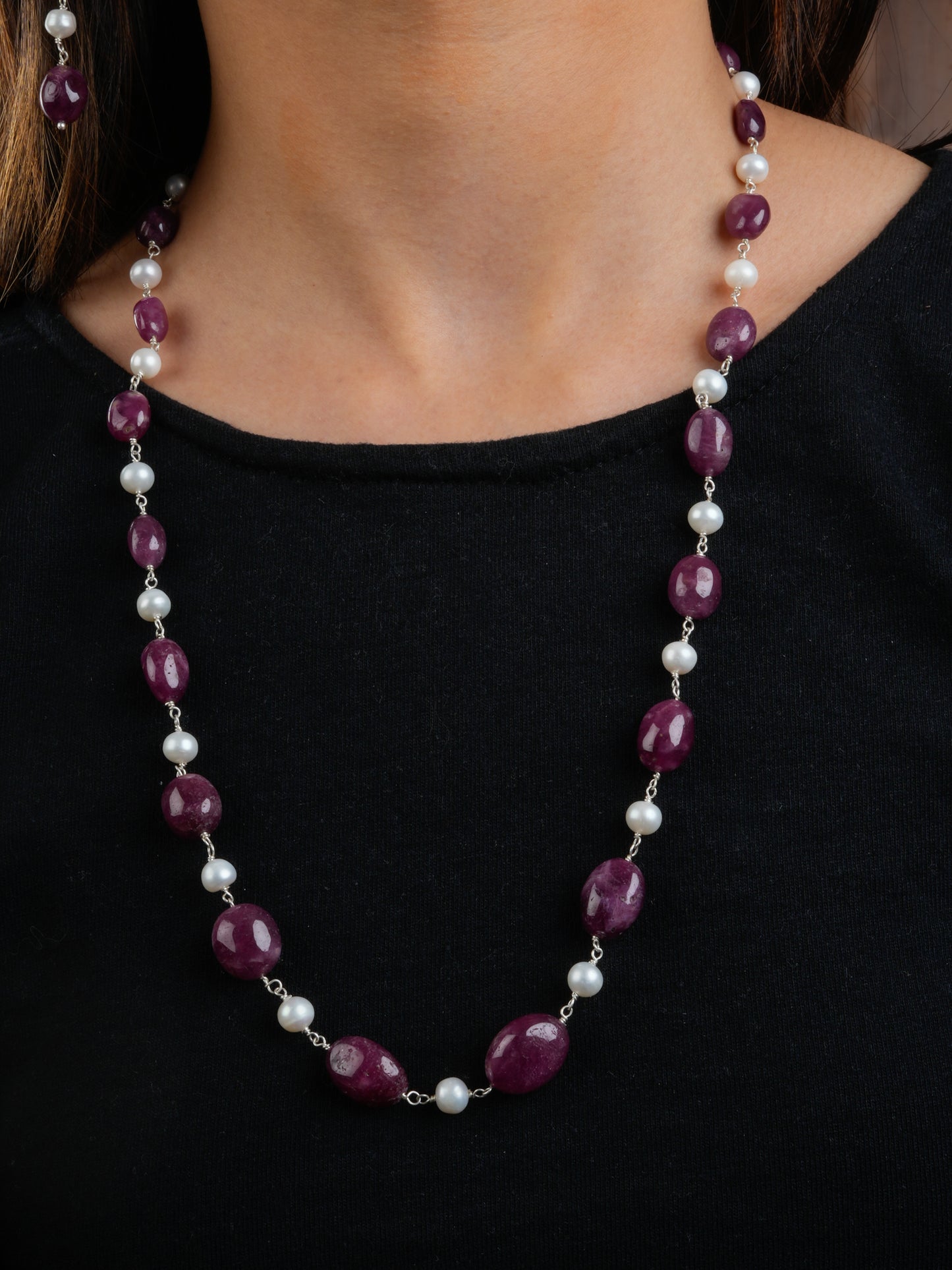 Ruby And Pearl Necklace Set