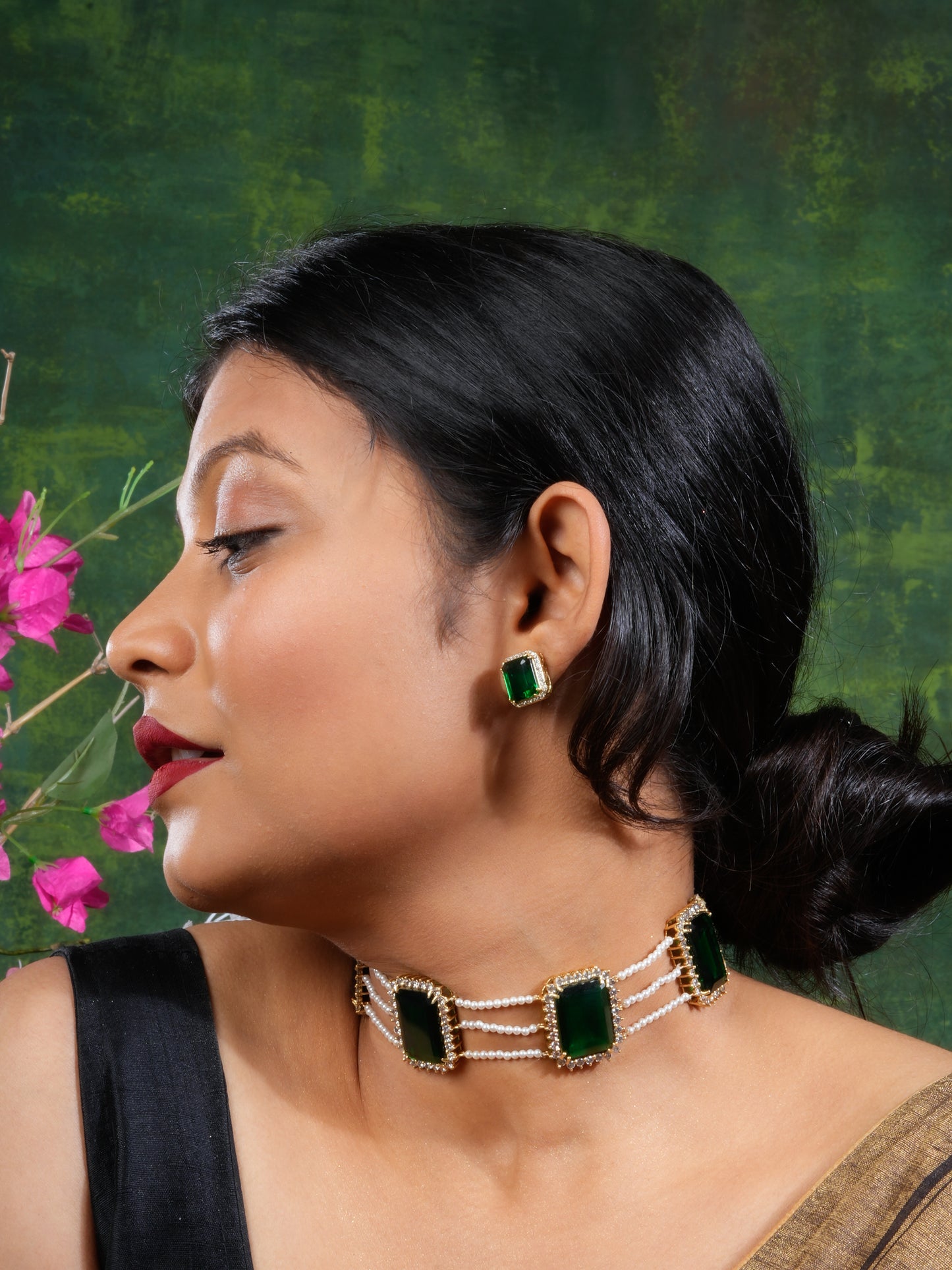 Emerald Diamond Accent Pearl Choker Set
