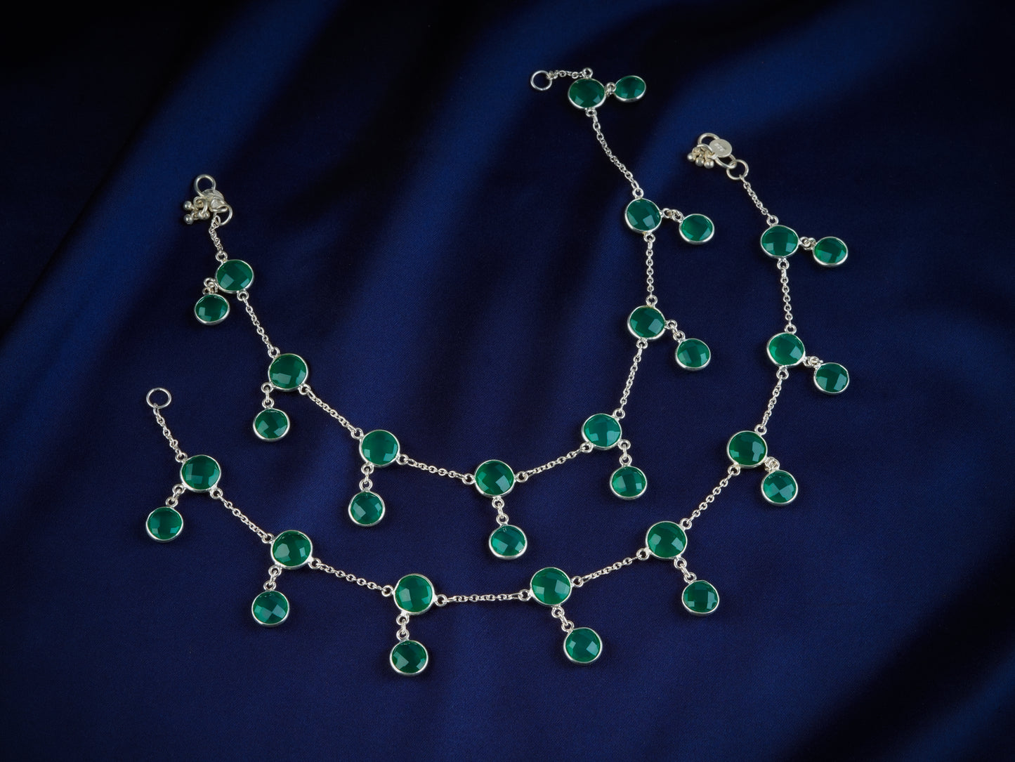Emerald Droplets Silver Anklets