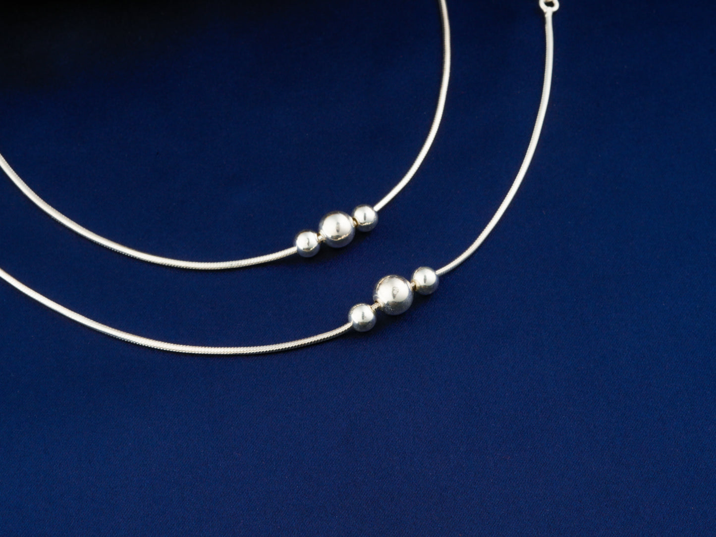 Dainty Ball Trio Anklets