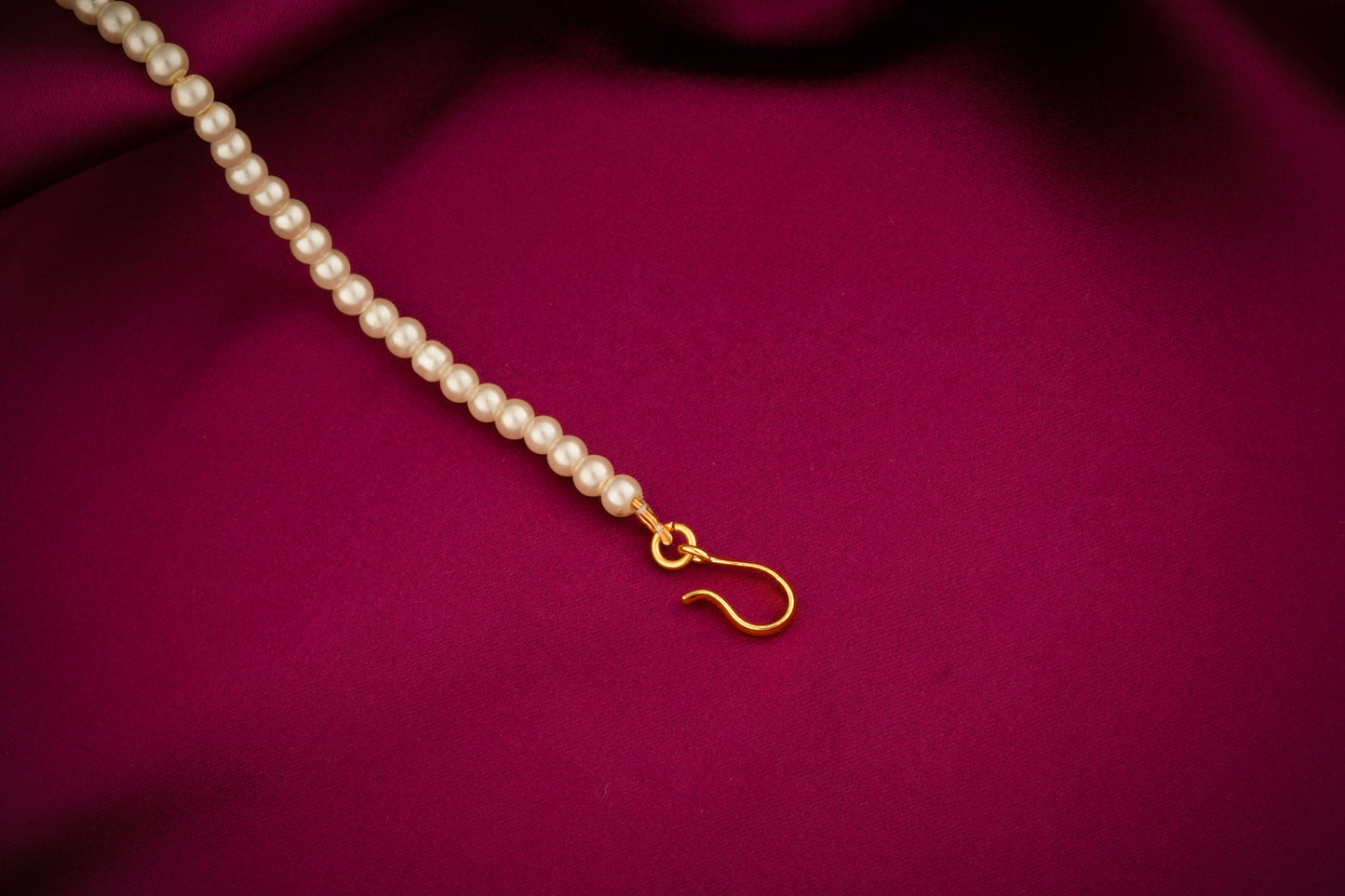 Ruhi Purani Dilli Maang Tikka(Gold Plated)