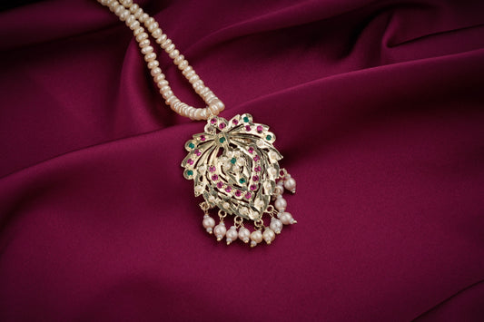 Huma Purani Dilli Silver Necklace Set